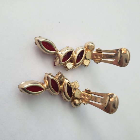 Vintage Red Swarovski Crystal Ear Hugging Clip On Earrings - Picture 5 of 6